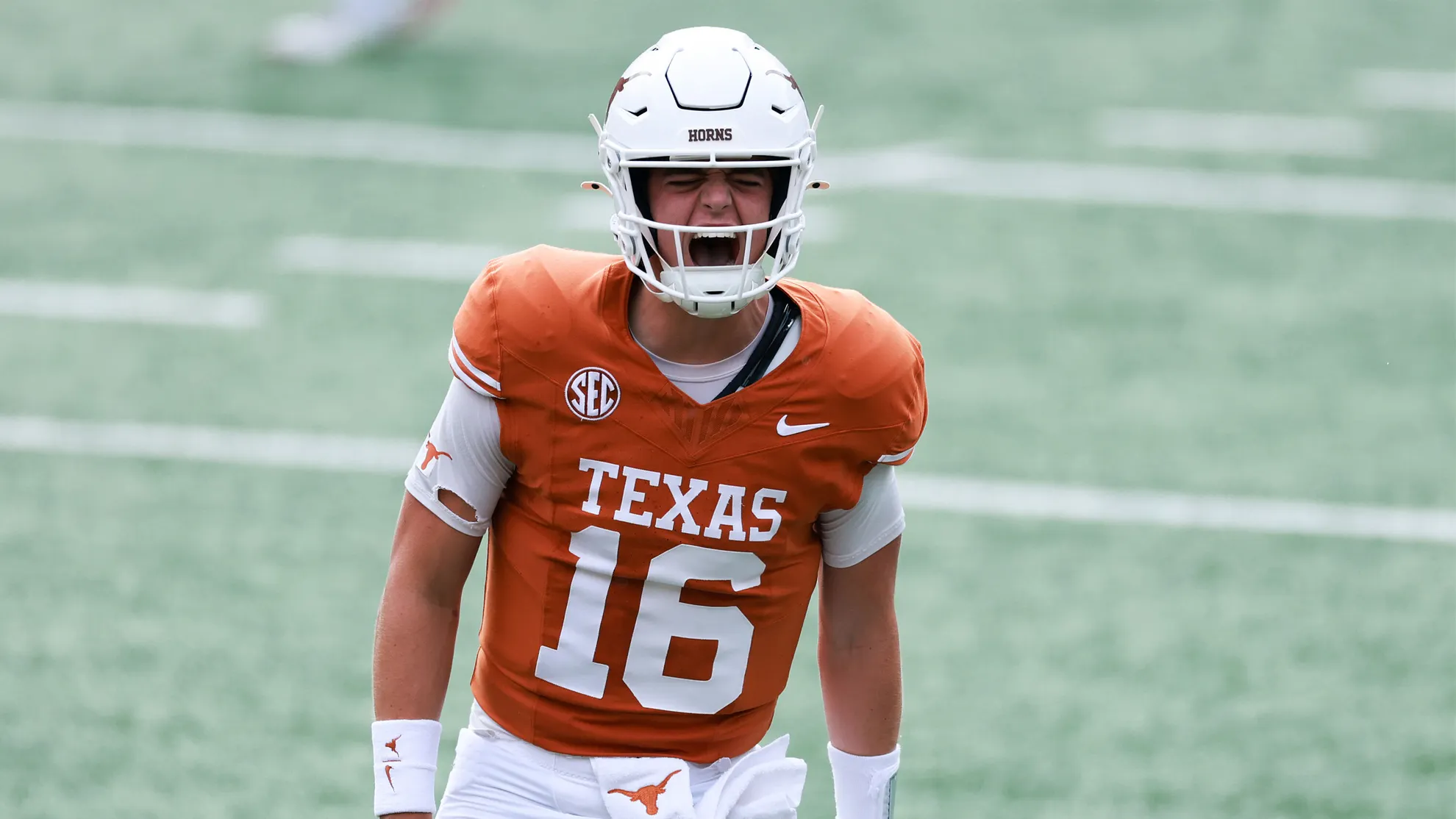 Arch Manning - Texas Longhorns